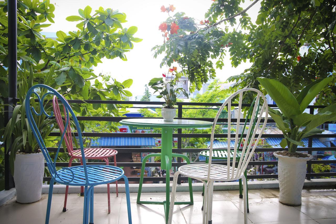 4 Seasons Hostel Danang Экстерьер фото